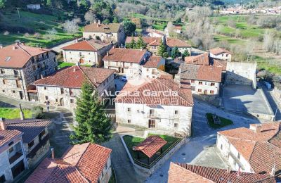 Zámeček na prodej Molinos de Duero, Kastilie a León, Foto z dronu