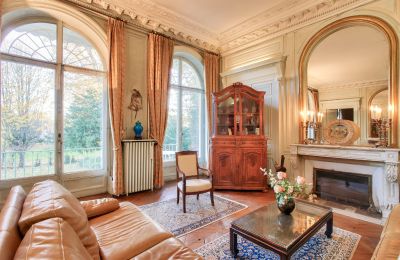 Apartmán v historické budově na prodej Meudon, Île-de-France, Krb
