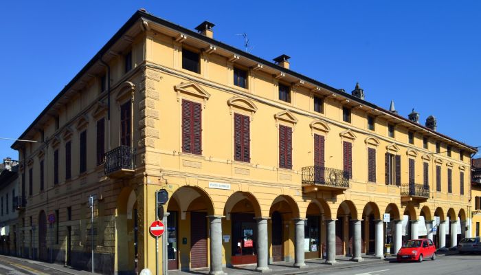 Městský palác na prodej Soresina, Lombardia,  Itálie