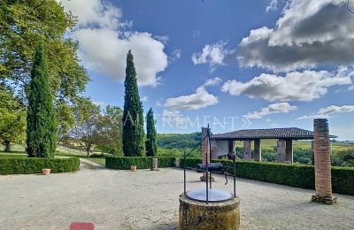 Historická vila na prodej Bessières, Occitanie, Pozemek
