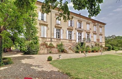 Zámek na prodej 31000 Toulouse, Occitanie, Pohled zezadu