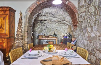 Městský dům na prodej Rosignano Marittimo, Toscana, Jídelna