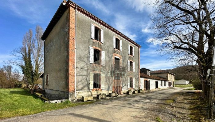 Historická nemovitost na prodej Boulogne-sur-Gesse, Occitanie,  Francie