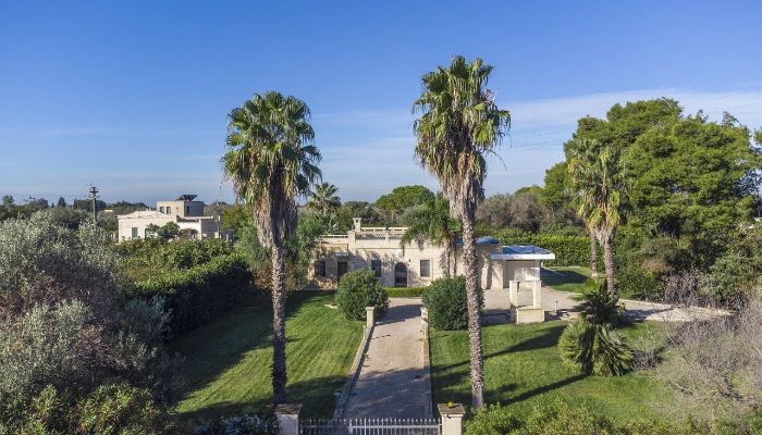 Historická vila na prodej Puglia,  Itálie