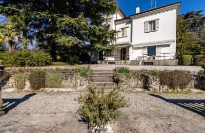 Historická vila na prodej Longone al Segrino, Lombardia, Hlavní budova