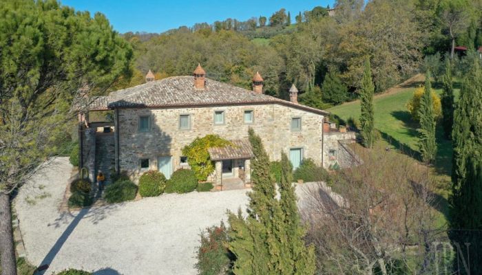 Venkovský dům na prodej 06019 Umbertide, Umbria,  Itálie