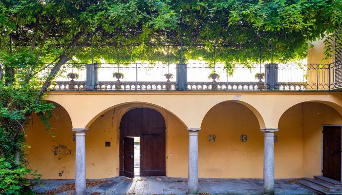 Historická vila na prodej Belgirate, Piemonte,  Itálie