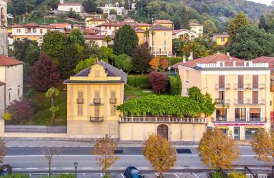 Historická vila na prodej Belgirate, Piemonte, Pohled zepředu