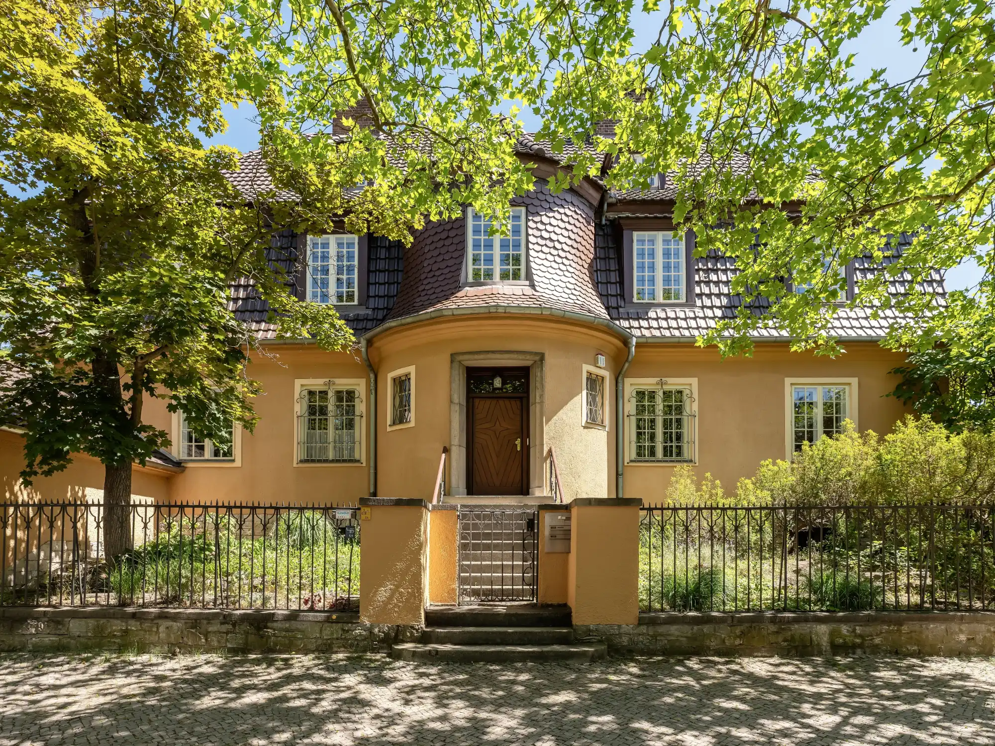 Charlottenburg-Wilmersdorf, Westend na prodej