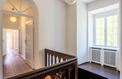 Historická vila na prodej Charlottenburg-Wilmersdorf, Westend, Berlin, Treppenhaus I Obergeschoss 