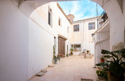 Městský palác na prodej Chinchilla de Monte-Aragón, Calle Doctor Daudén  2, Castilla-La Mancha, cars entrance, garage and patio