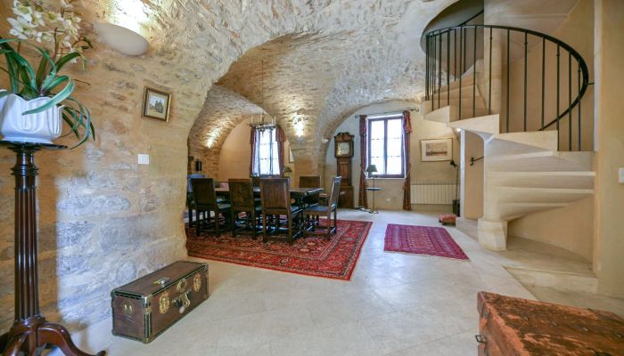 Historická nemovitost na prodej Aigaliers, Occitanie,  Francie