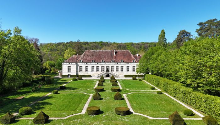 Zámeček na prodej Chaumont, Grand-Est,  Francie