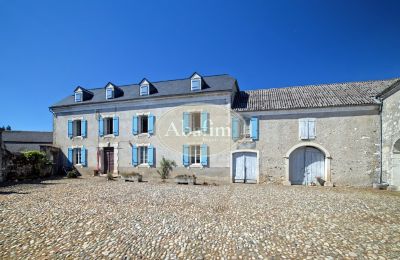 Historická nemovitost na prodej Nay, Nouvelle-Aquitaine, Hlavní budova