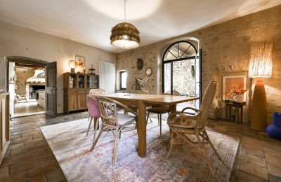 Historická nemovitost na prodej Uzès, Occitanie, Jídelna