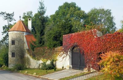 Zámeček Trnavský kraj, okres Hlohovec, Koplotovce