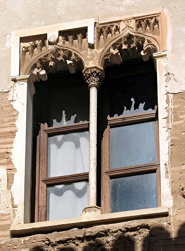 Obrázky Historická budova v Daroce, Aragonsko