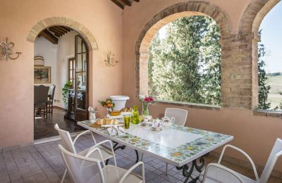 Historická vila na prodej Torrenieri, Toscana, Terasa