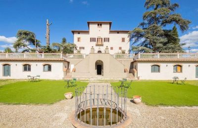 Zámeček na prodej Firenze, Toscana, Pohled zepředu