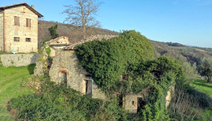 Venkovský dům na prodej Perugia, Umbria,  Itálie