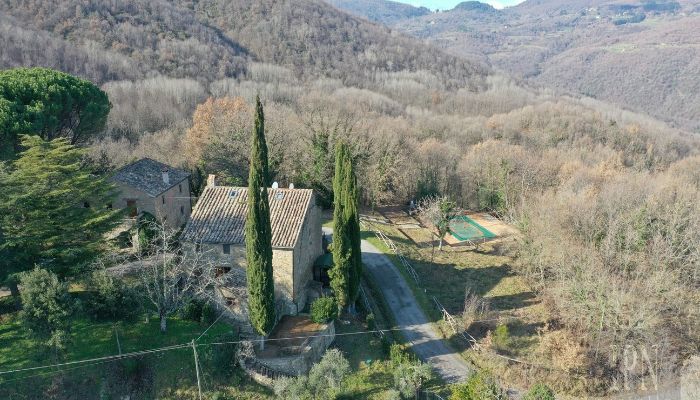 Venkovský dům na prodej Cortona, Toscana,  Itálie