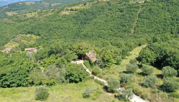 Venkovský dům na prodej Perugia, Umbria,  Itálie