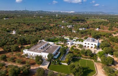 Historické nemovitosti, Masseria u Ostuni vhodná pro agriturismo nebo luxusní resort v Apulii