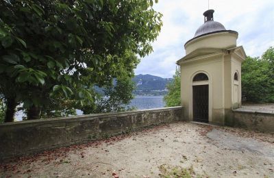 Reprezentativní byt v historické budově na prodej Orta San Giulio, Piemonte, Zahrada