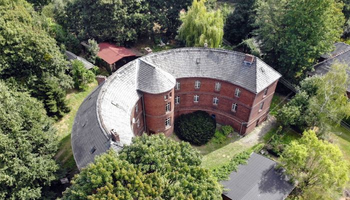 Historická nemovitost na prodej Kędzierzyn-Koźle, Opolské vojvodství,  Polsko