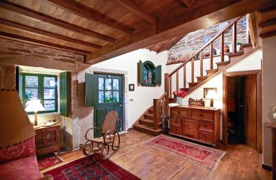 Historická nemovitost na prodej Gondomar, Galicia, Vstupní hala