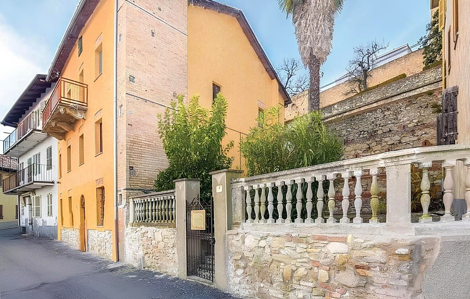 Obrázky Dům ze 17. století se zahradou pod hradem Castello di Murisengo