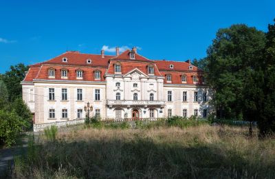 Zámek Roztocznik, Dolní Slezsko