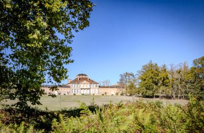 Zámek na prodej Nevers, Bourgogne-Franche-Comté, Foto 2/17