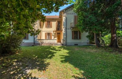 Historická vila na prodej 28040 Lesa, Piemonte, Pohled zepředu