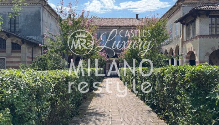Hrad na prodej Lombardia,  Itálie