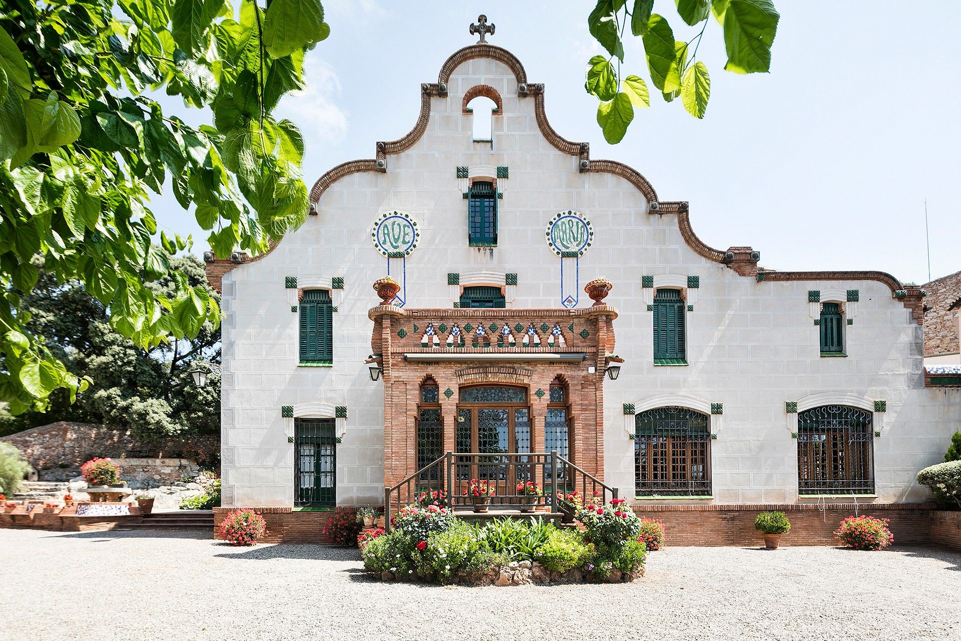 Obrázky Velký areál s palácem u Barcelony s panskou sídlem a 157 hektary pozemků