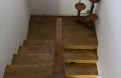 Venkovský dům na prodej Niévares, Asturias, Schodiště