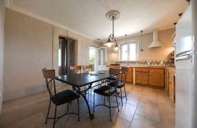 Historická nemovitost na prodej Uzès, Occitanie, Kuchynĕ