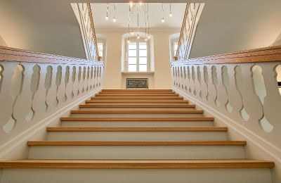 Zámek na prodej Groitzsch, Sachsen, Schodiště