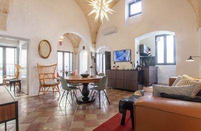 Historické nemovitosti, 2+ bedrooms luxurious townhouse with spectacular roof terrace