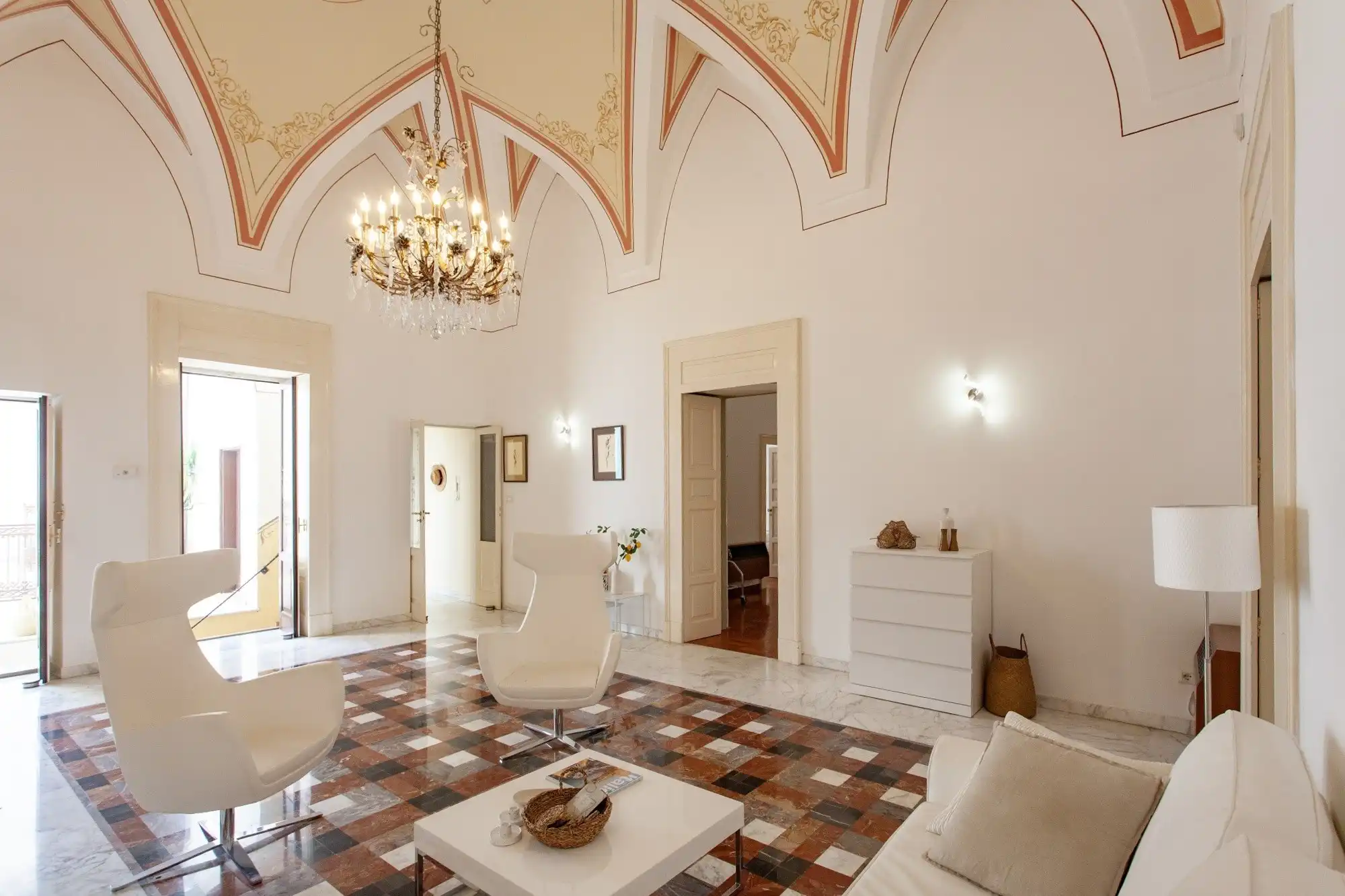 Obrázky Historický dům s zahradou a apartmánem pro hosty v Oria