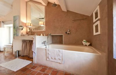 Historické nemovitosti na prodej Goudargues, Occitanie, Foto 17/21