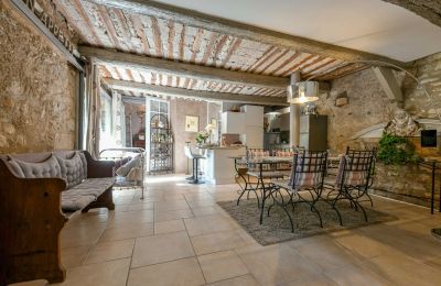 Historické nemovitosti na prodej Goudargues, Occitanie, Foto 11/21