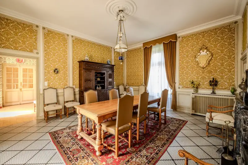 Zámeček na prodej Couëron, Pays de la Loire,  Francie, 2