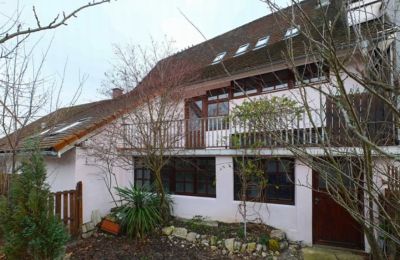 Venkovský dům na prodej 5070 Frick, Aargau, Pohled zezadu