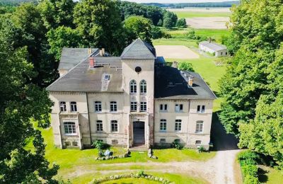 Zámeček na prodej 18299 Wardow, Alte Dorfstraße 2b, Meklenbursko-Přední Pomořansko, Foto z dronu