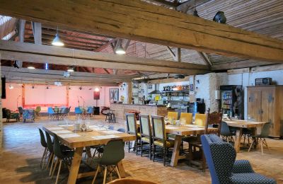 Inspirováno renesancí, zrekonstruováno pro budoucnost: Zámek, který působí jako rodinný dům, Foto 9