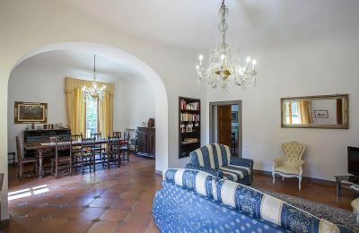Historická vila na prodej Bagno a Ripoli, Toscana, Jídelna