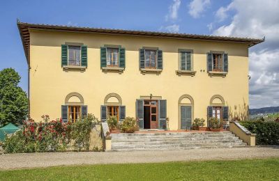 Historická vila na prodej Bagno a Ripoli, Toscana, Pohled zepředu