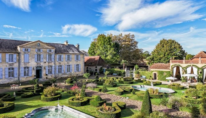 Zámeček na prodej Pau, Nouvelle-Aquitaine
